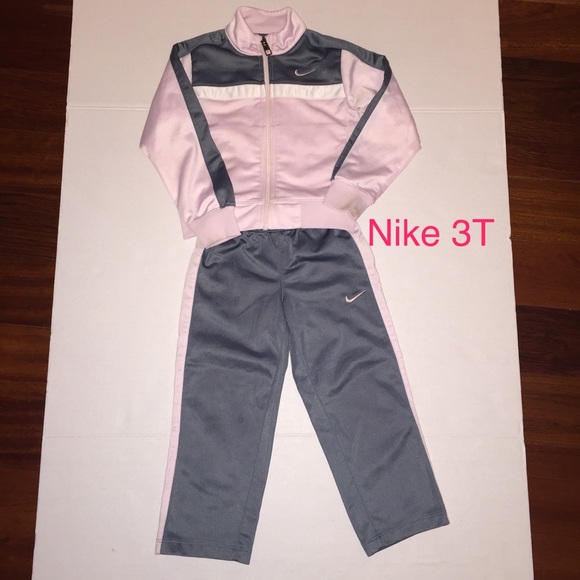 Nike Other - ☀️🌷🍂 Nike Track Outfit