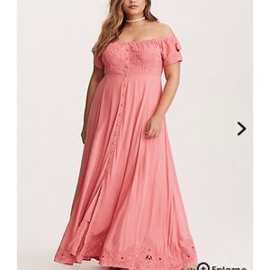 Like new Torrid size 1 embroidered maxi dress