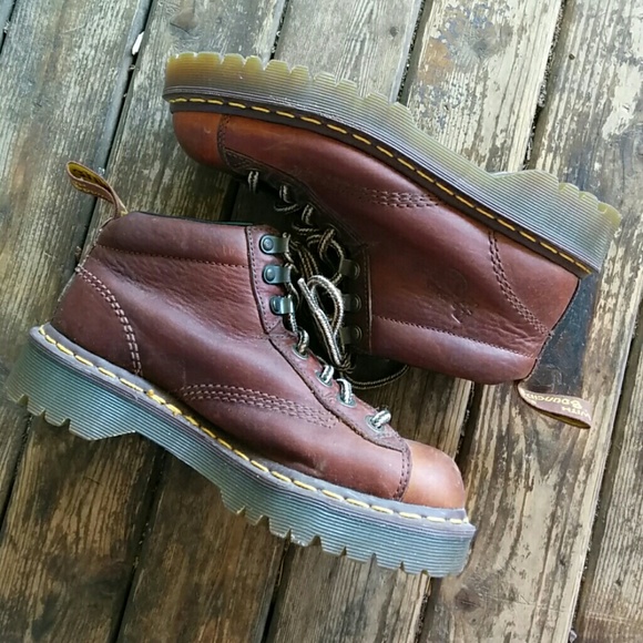 Dr. Martens Shoes - Dr. Martens {VINTAGE} boots