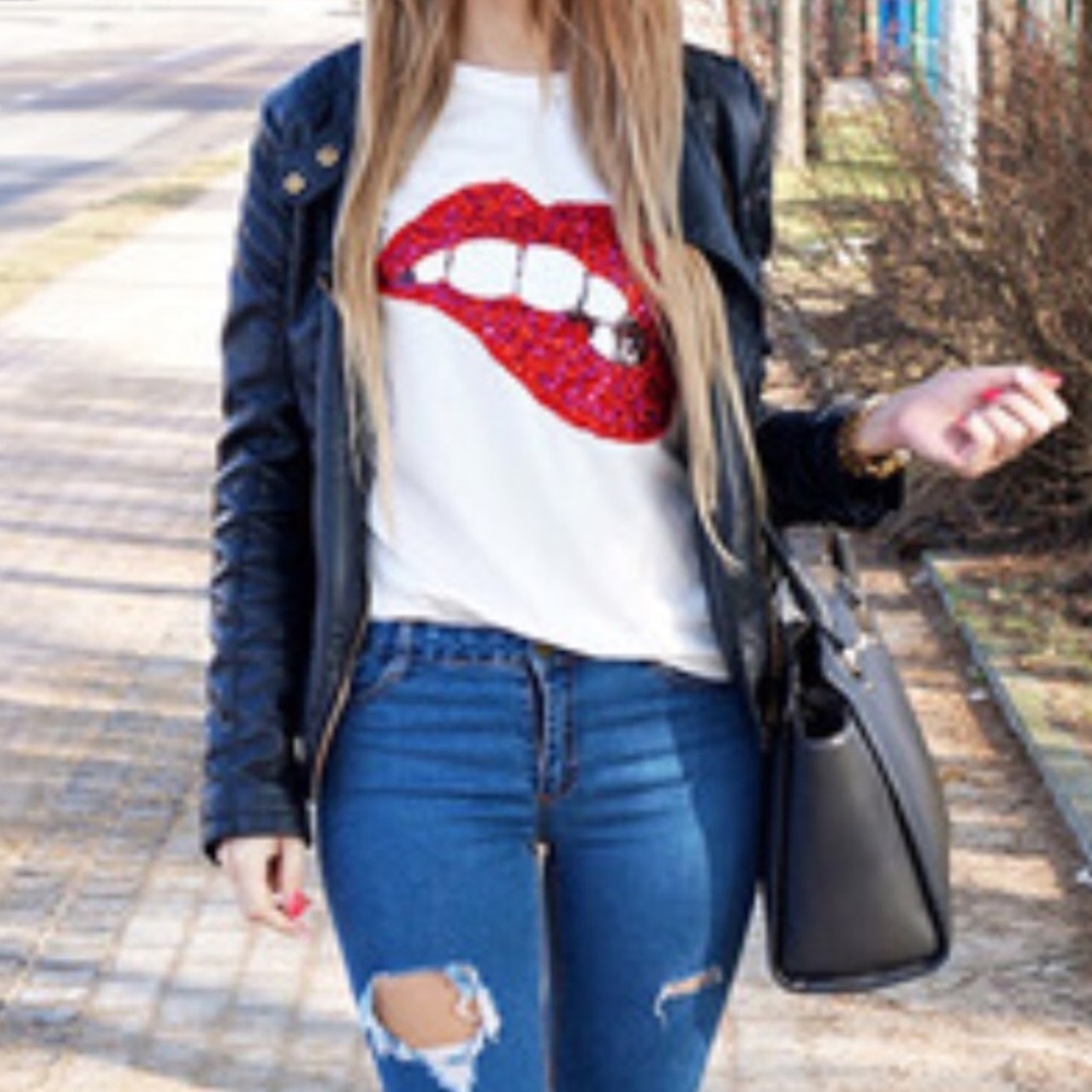Sequin & Sparkle Lip T-Shirt. Price firm. - Picture 5 of 6