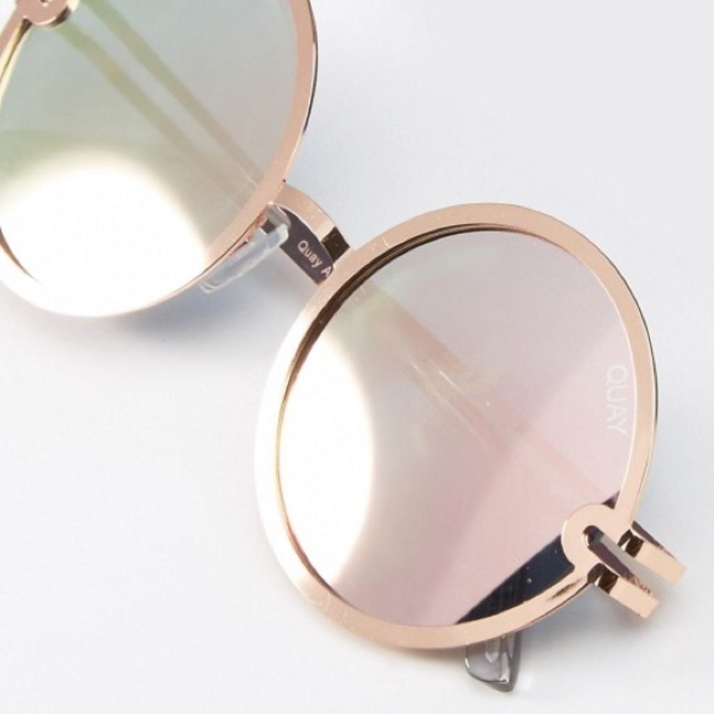 Brand New  Quay Ukiyo