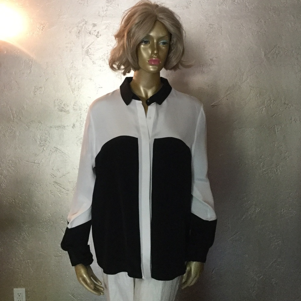 Black and white button down top