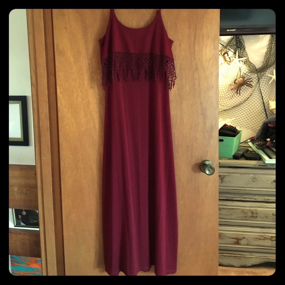 High slit, Maxi dress