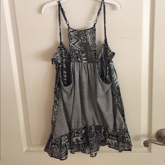 Mimi Chica tribal ruffle top - Picture 2 of 4