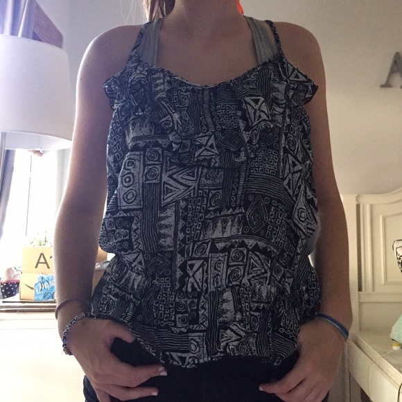 Mimi Chica tribal ruffle top - Picture 3 of 4