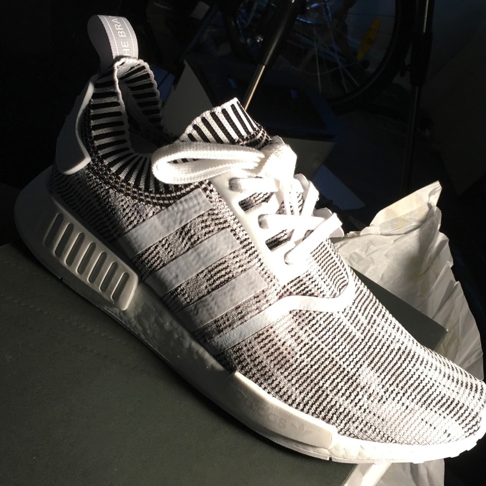 Adidas men's NMD R1 Primeknit Casual Sneakers