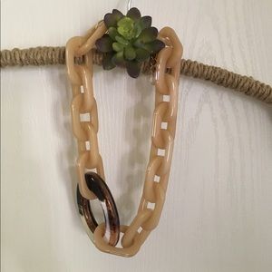 Chunky acrylic link necklace