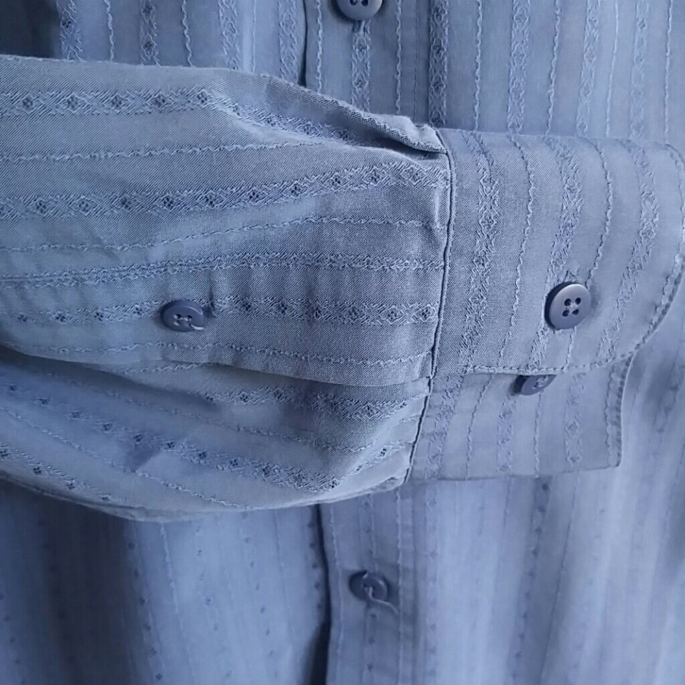 Shirt - Picture 5 of 6