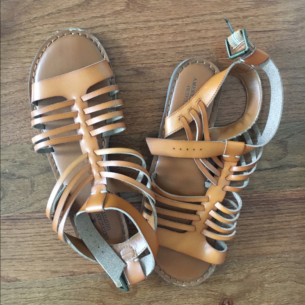American eagle tan strappy sandals