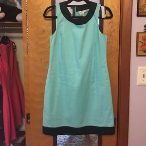 Vineyard vines dress