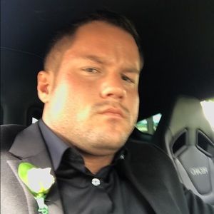 Meet your Posher, Jonathan