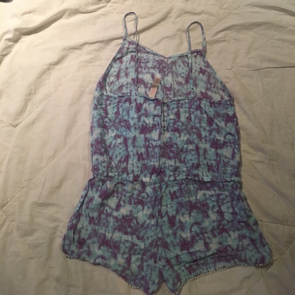 patterned romper - Picture 2 of 2