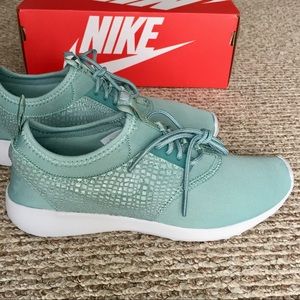 •SOLD• NIB Women's Nike Juvenate Sneakers
