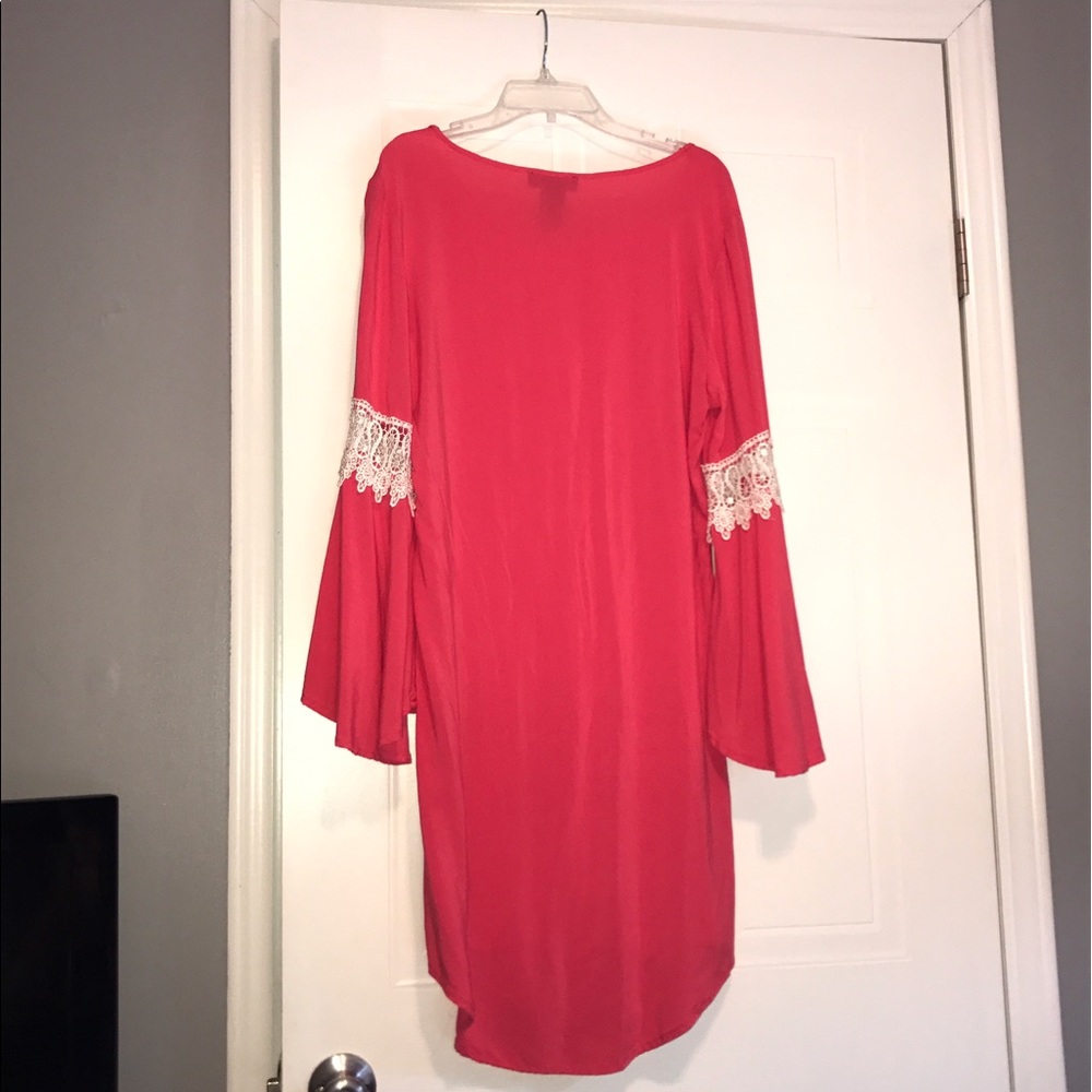 Dress - Picture 2 of 3