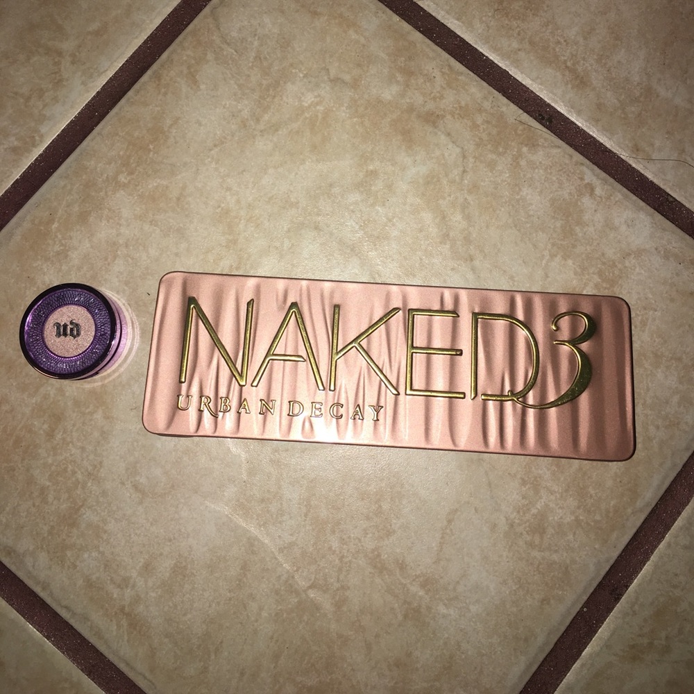 Naked 3 Palette + UD Midnight Cowboy eyeshadow
