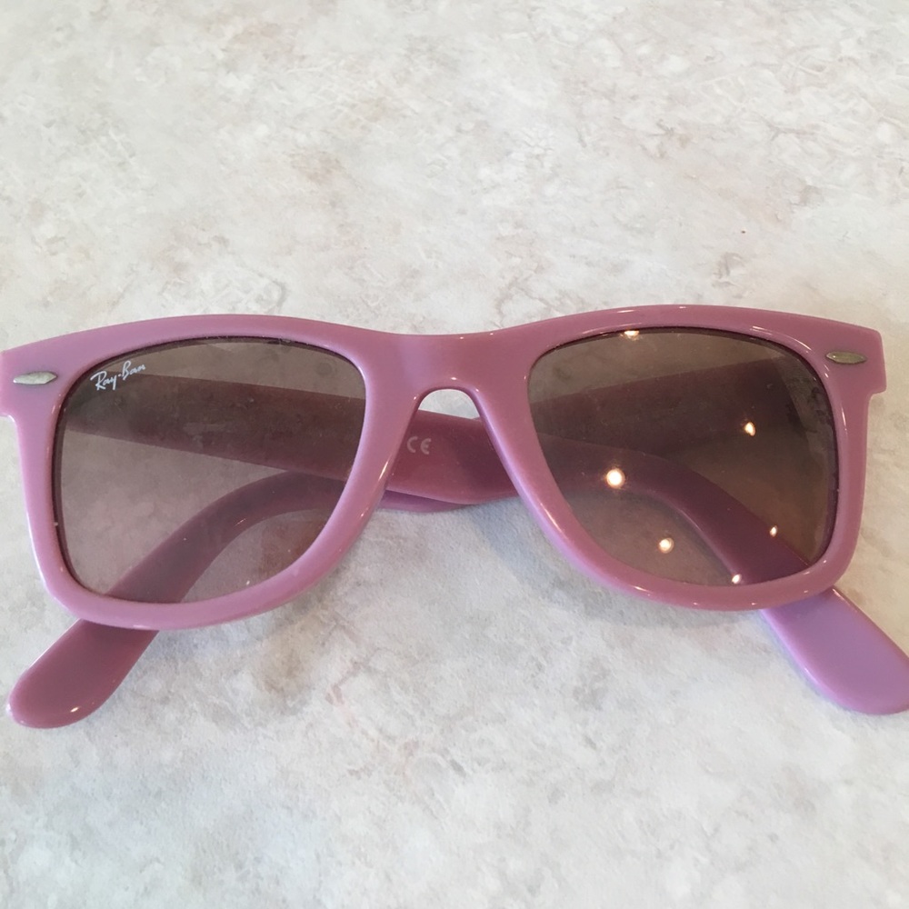 Dusty Lilac Ray Ban Wayfarers
