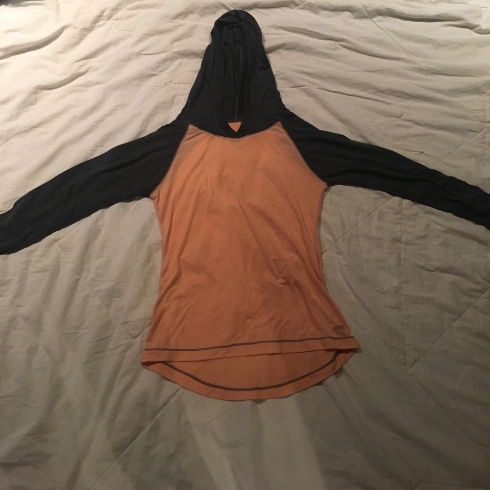 small hooded shirt sweater