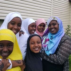 Meet your Posher, Hosno