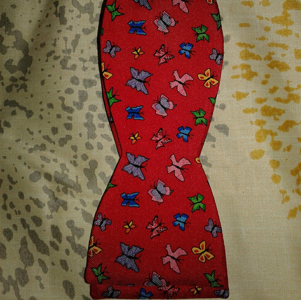 Self tie Bow ties