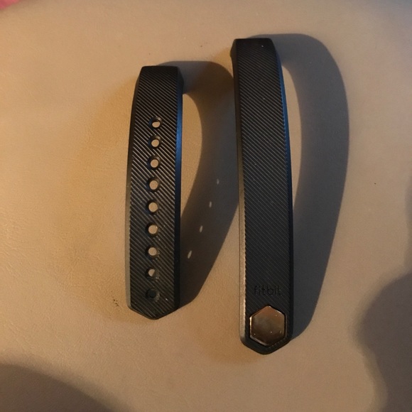 Fitbit Alta Activity and Sleep Tracker and charger - Picture 6 of 8
