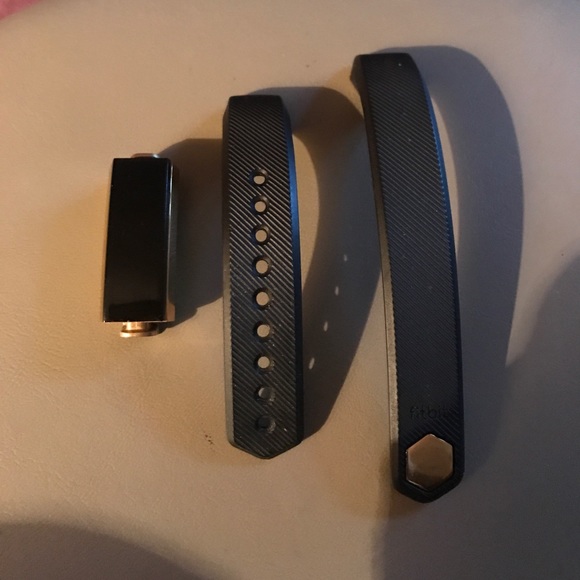 Fitbit Alta Activity and Sleep Tracker and charger - Picture 7 of 8
