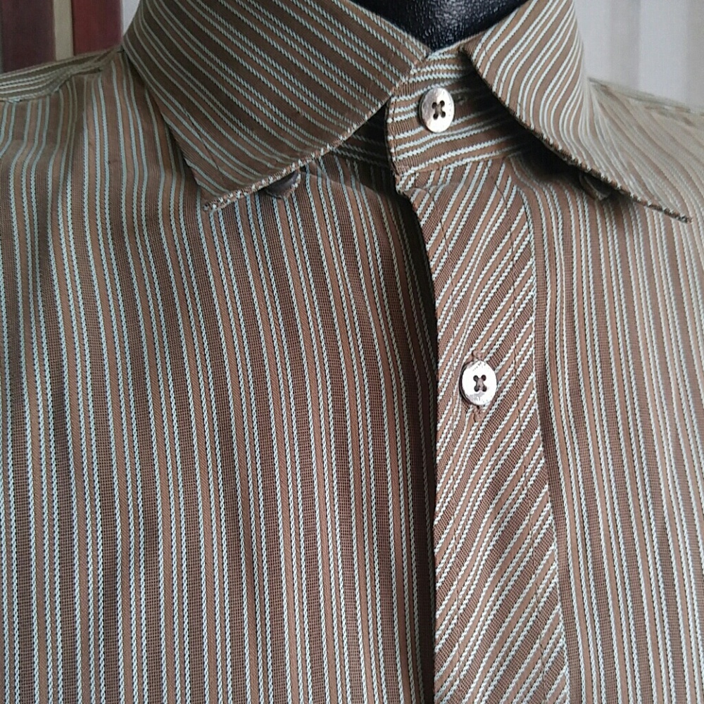 Shirt - Picture 2 of 7