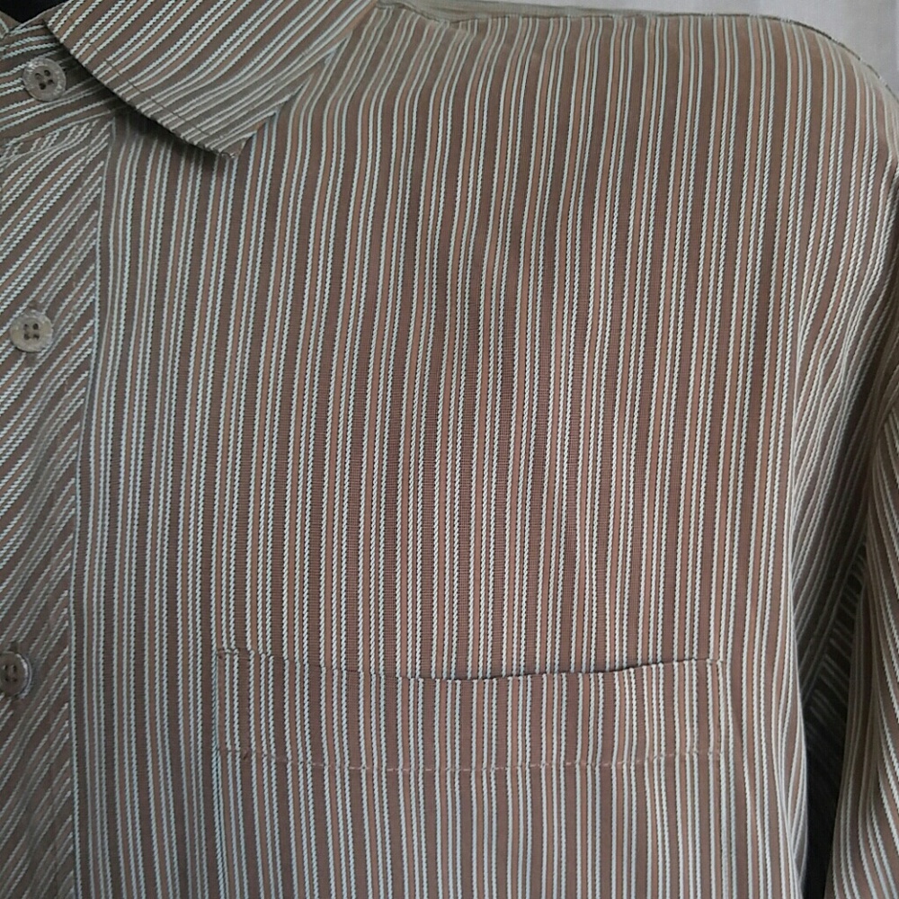Shirt - Picture 4 of 7