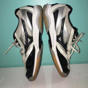 Mizuno Volleyball Shoes