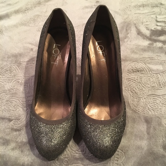 Sparkly Grey Loft Heels - Picture 2 of 4