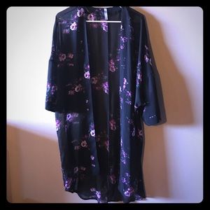 Black floral sheer kimono