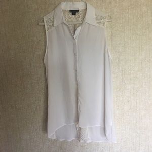 White blouse with lace back