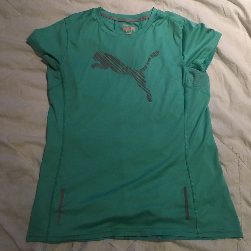 Mint workout tee