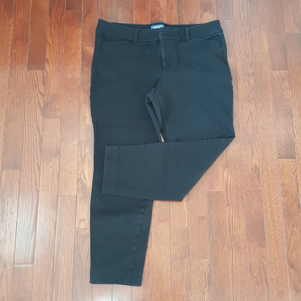 Old Navy Pixie Crops