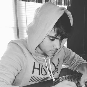 Meet your Posher, Daniel