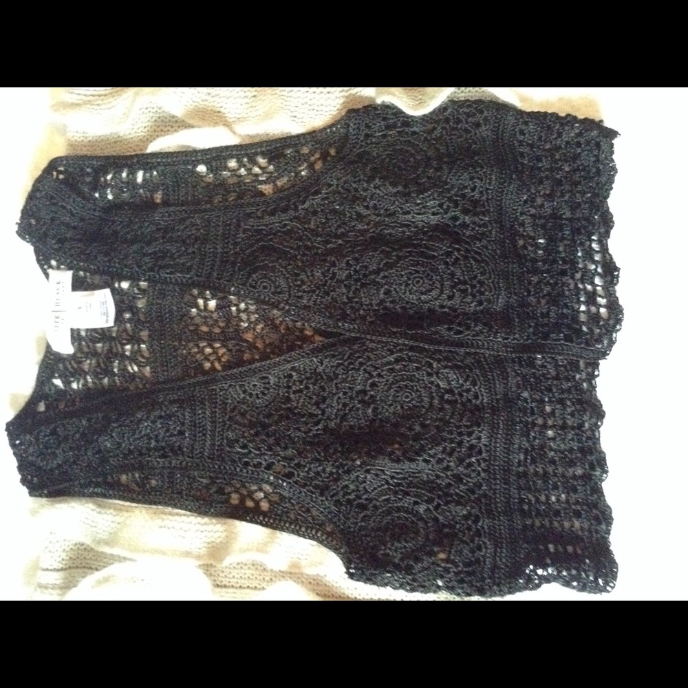 Black & White knit vest