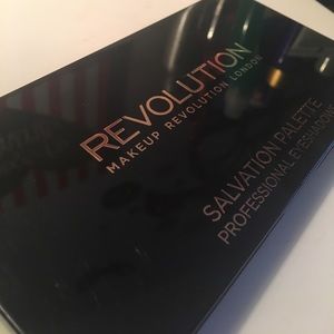 Makeup revolution salvation palette