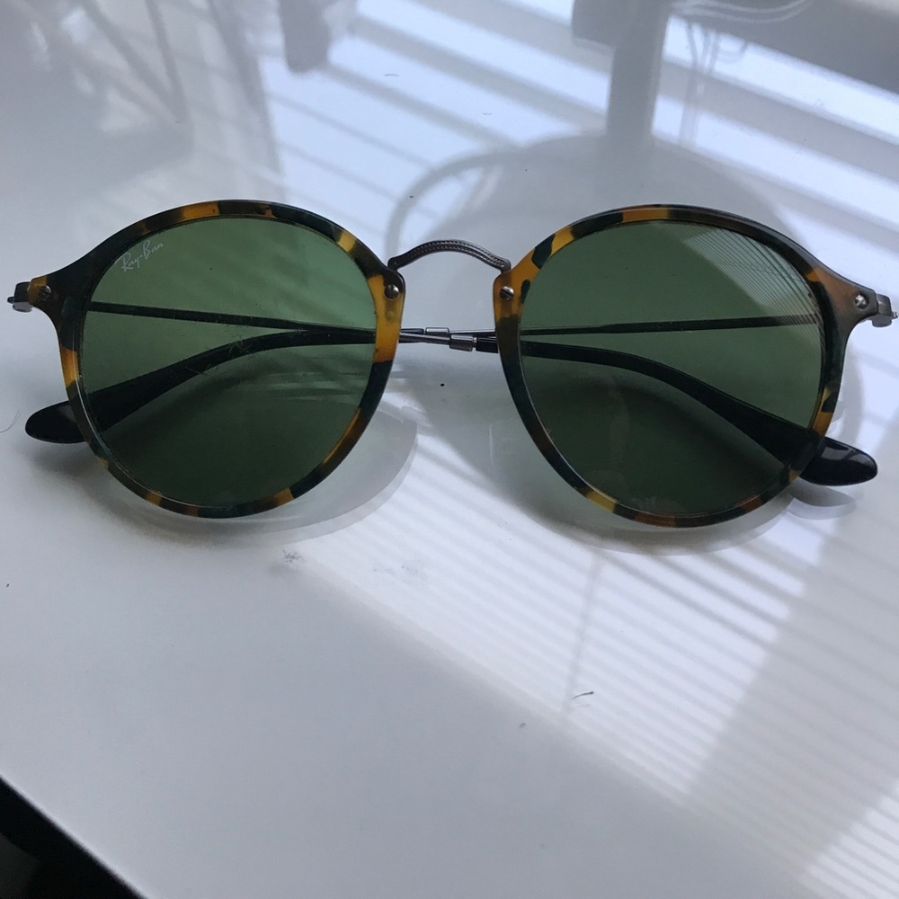 Ray Ban camo print circle glasses