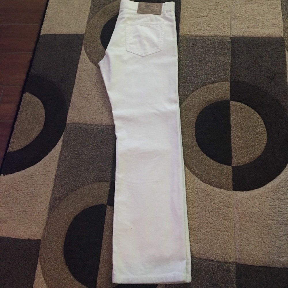 Beautiful white cords