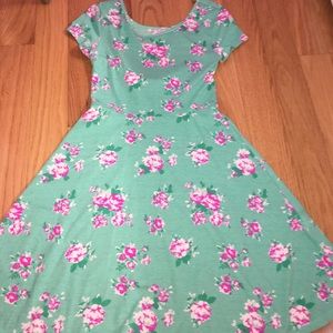 Floral dress! Never worn before