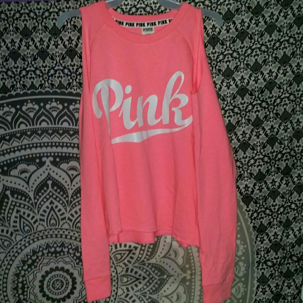 NWT VS PINK COLD SHOULDER CREW