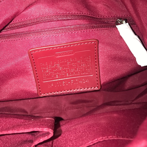 Coach - Picture 3 of 3