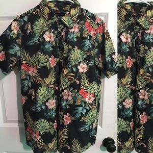 Hawaiian Button Up Shirt