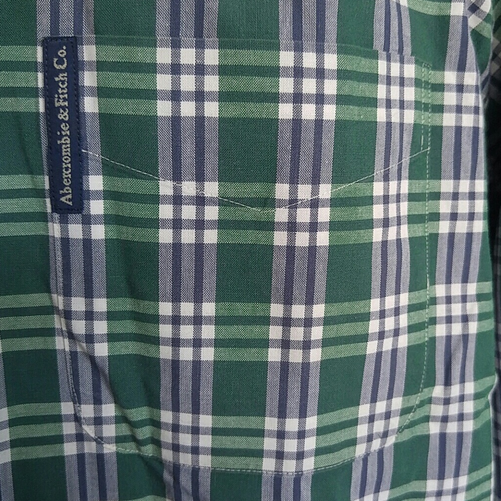 Shirt - Picture 3 of 7