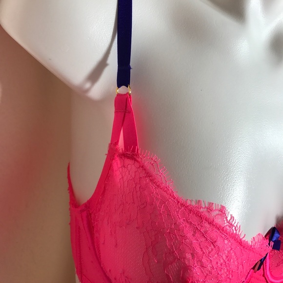 Victoria's Secret very sexy unlined demi bra pink - Picture 3 of 6