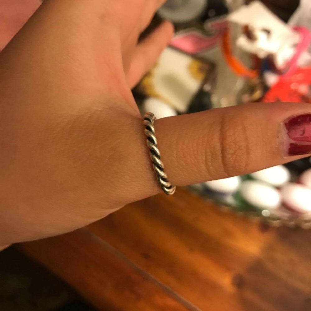 Pandora ring
