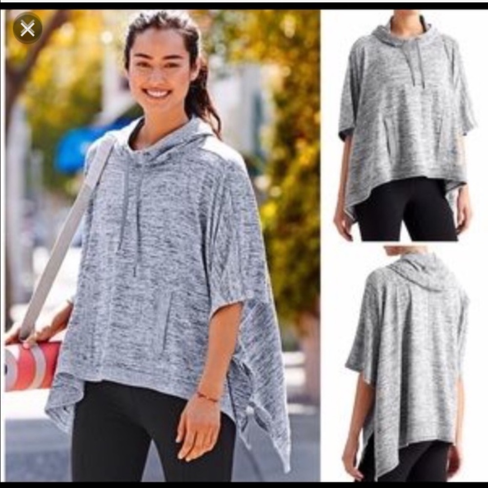 Athleta blissful poncho