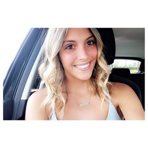 Meet your Posher, Tylla