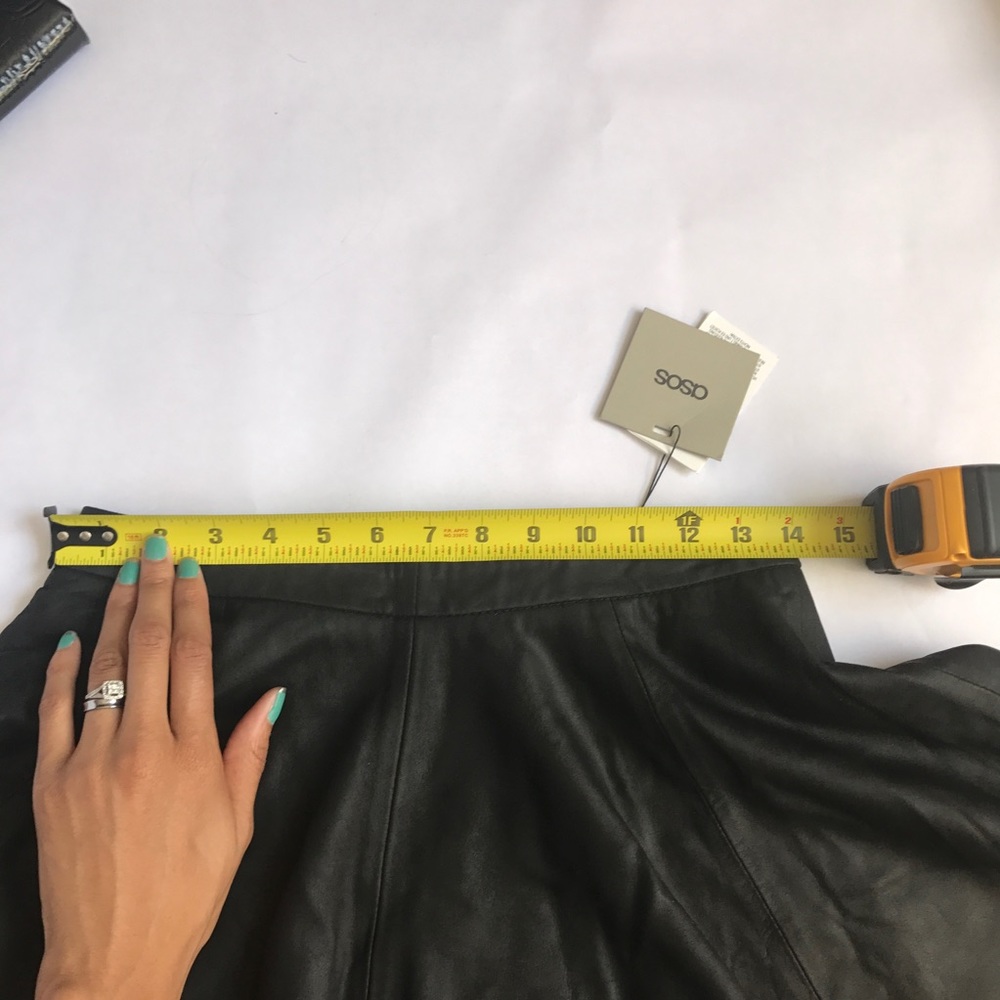 ASOS black leather skater skirt - Picture 5 of 8