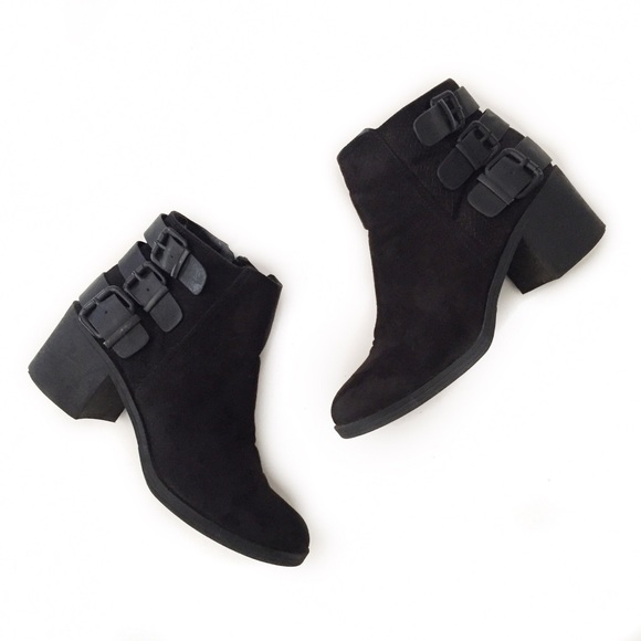 Divided Shoes - divided • black booties