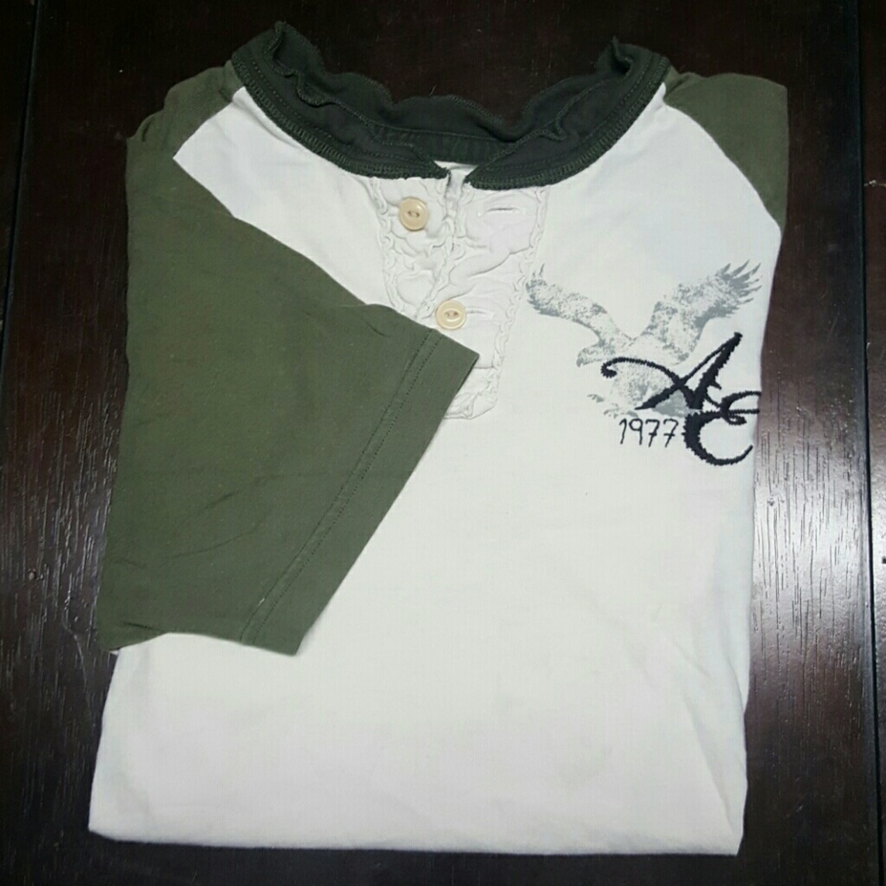 TEE SHIRT